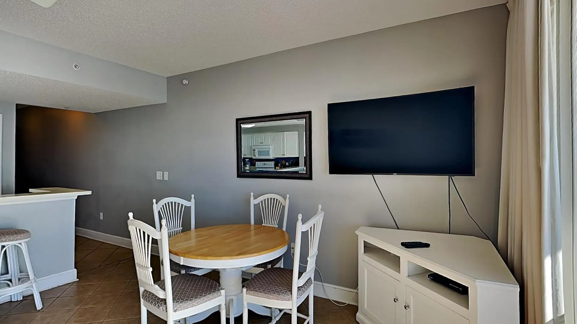 Majestic Beach Towers I 207 Panama City Beach